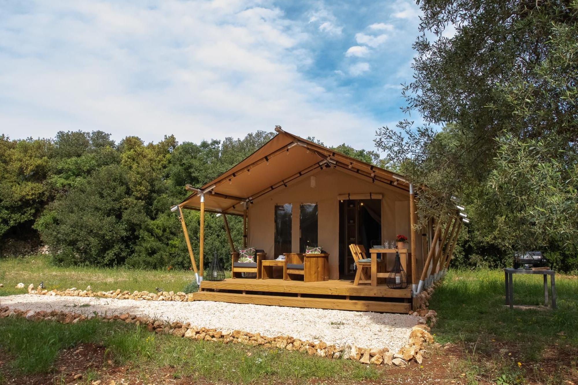Domus Olea Glamping 호텔 세글리에 메사피카 외부 사진