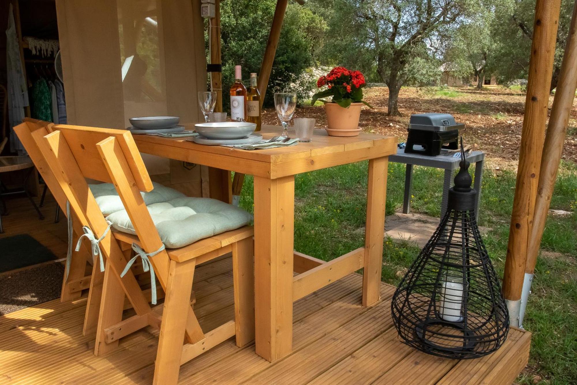 Domus Olea Glamping 호텔 세글리에 메사피카 외부 사진