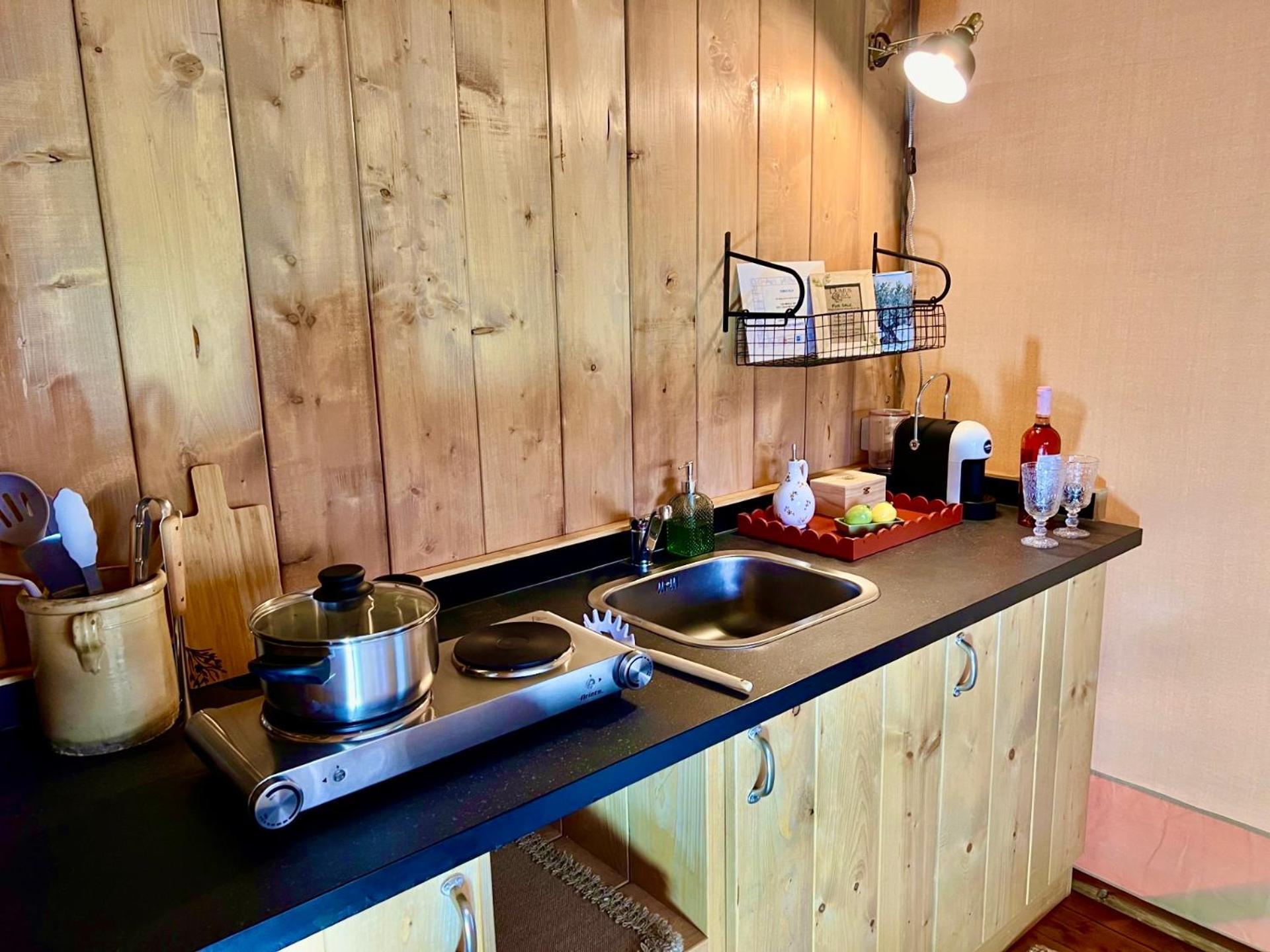 Domus Olea Glamping 호텔 세글리에 메사피카 외부 사진